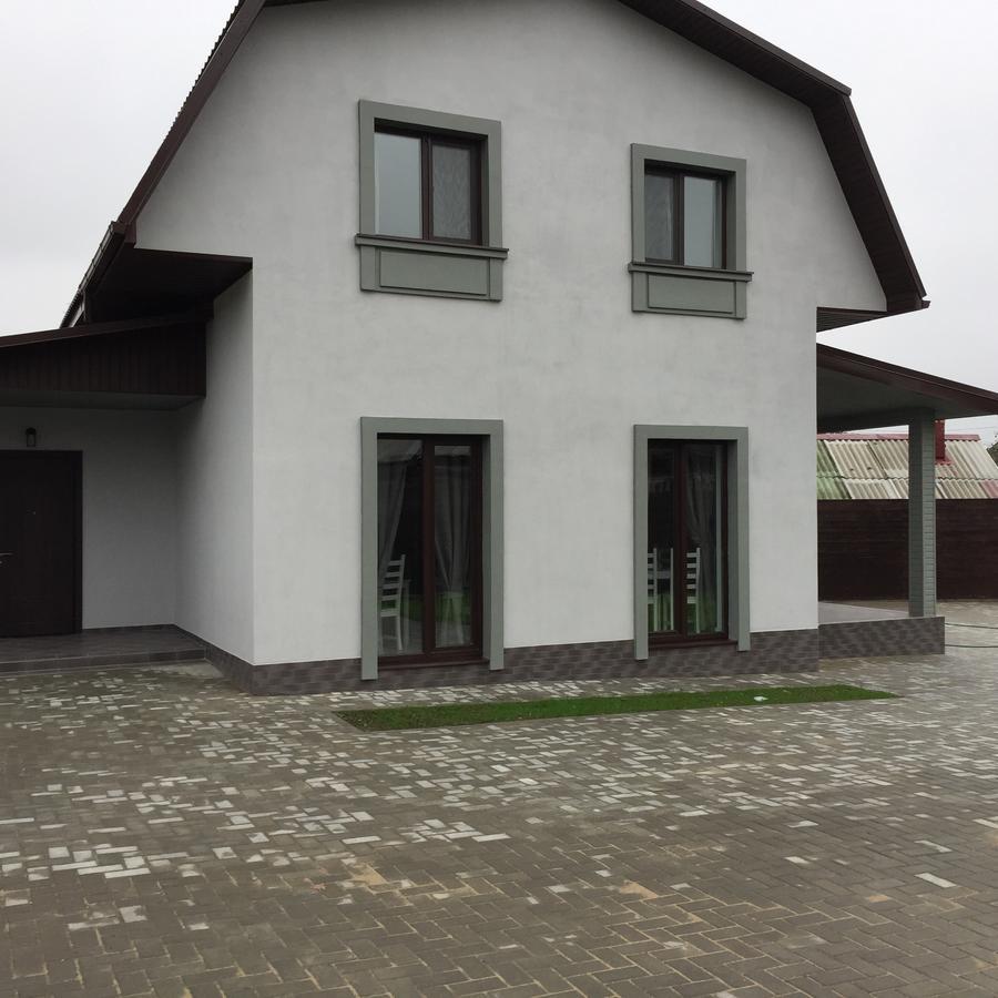 Shale Na Polotskoy Villa Babrujsk Exteriör bild