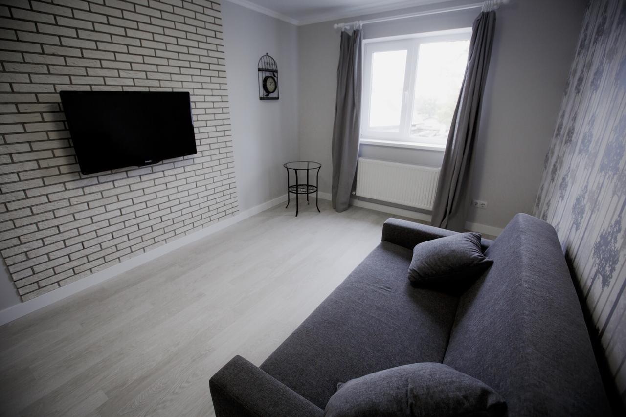 Shale Na Polotskoy Villa Babrujsk Exteriör bild