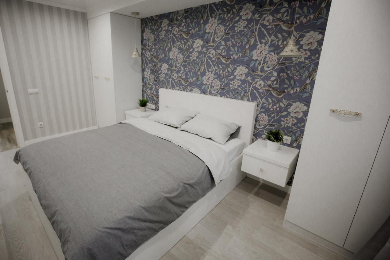 Shale Na Polotskoy Villa Babrujsk Exteriör bild