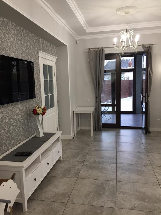 Shale Na Polotskoy Villa Babrujsk Exteriör bild