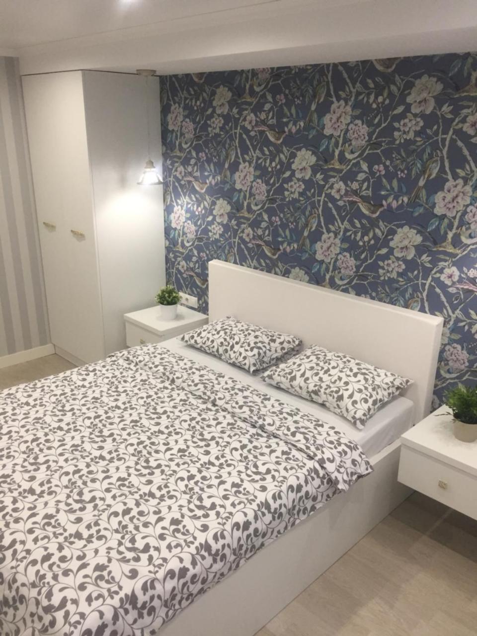 Shale Na Polotskoy Villa Babrujsk Exteriör bild